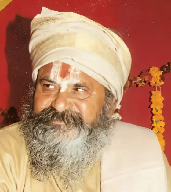 Guru Promised God to Lead Us on the Right Path